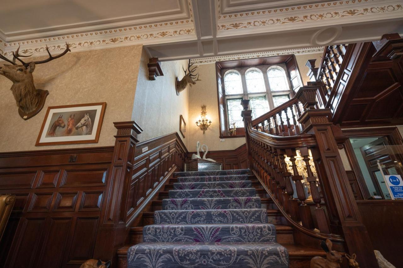 Ledgowan Lodge Hotel Achnasheen Esterno foto